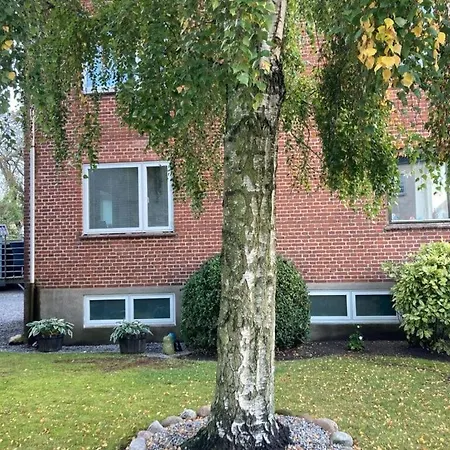 Bright And Spacious 3 Bedroom With Balcony Close To The Apartment Aabenraa