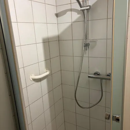 Lejlighed Bright And Spacious 3 Bedroom With Balcony Close To The *